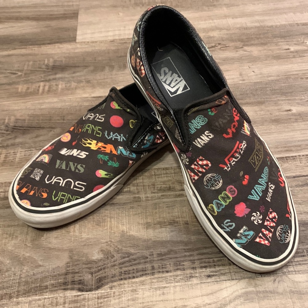 Vans ‘Disruptive’ slip ons